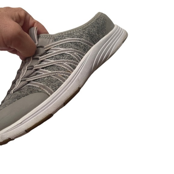 Easy Spirit Shoes Gray and White Size 8 - Picture 5 of 6